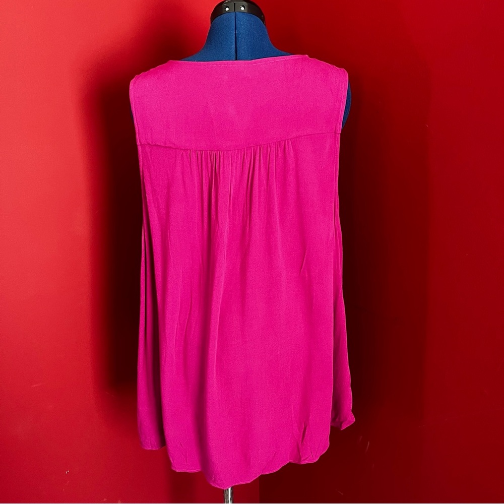 Torrid Crepe Tank Top - Picture 6 of 10